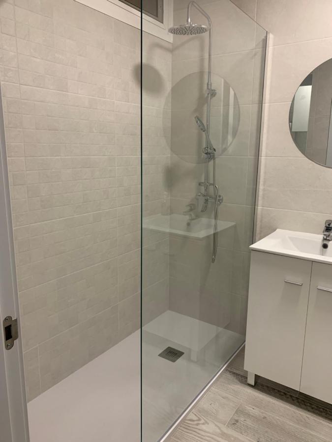 Acogedor Estudio En Primera Linea De Playa Benalmadena Bagian luar foto