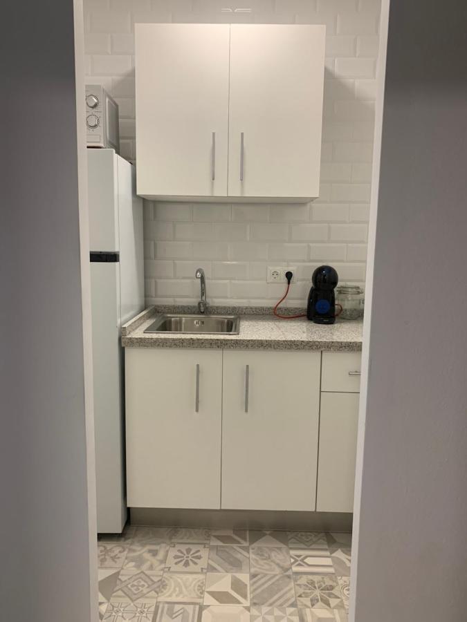 Acogedor Estudio En Primera Linea De Playa Benalmadena Bagian luar foto